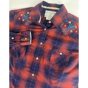 Panhandle Rough Stock Size Small Pearl Snap Western Floral Embroidered Shirt